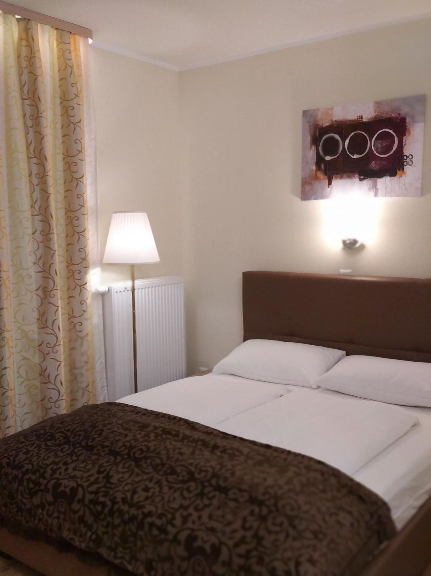 Pension Am Dom Erfurt Extérieur photo