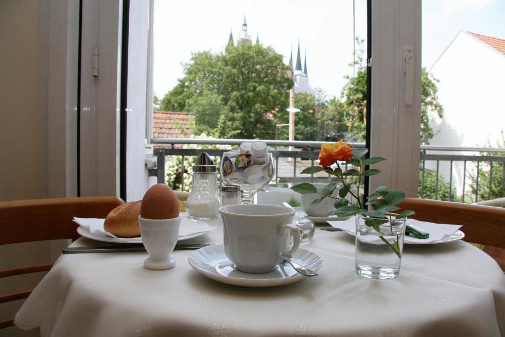 Pension Am Dom Erfurt Extérieur photo